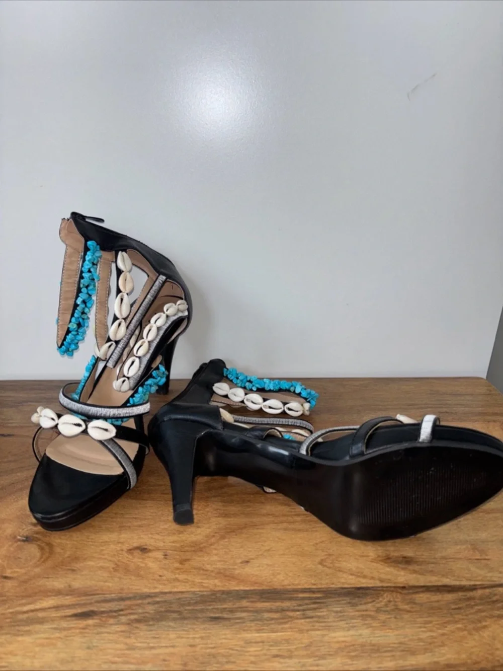Ashro gauva chic Black Heeled Sandals with Turquoise Bead & Shell Accents 12M